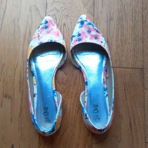 Floral Pointed Cut Out Flats - Size 11